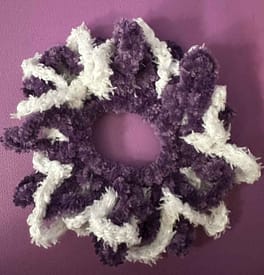 Chain scrunchie